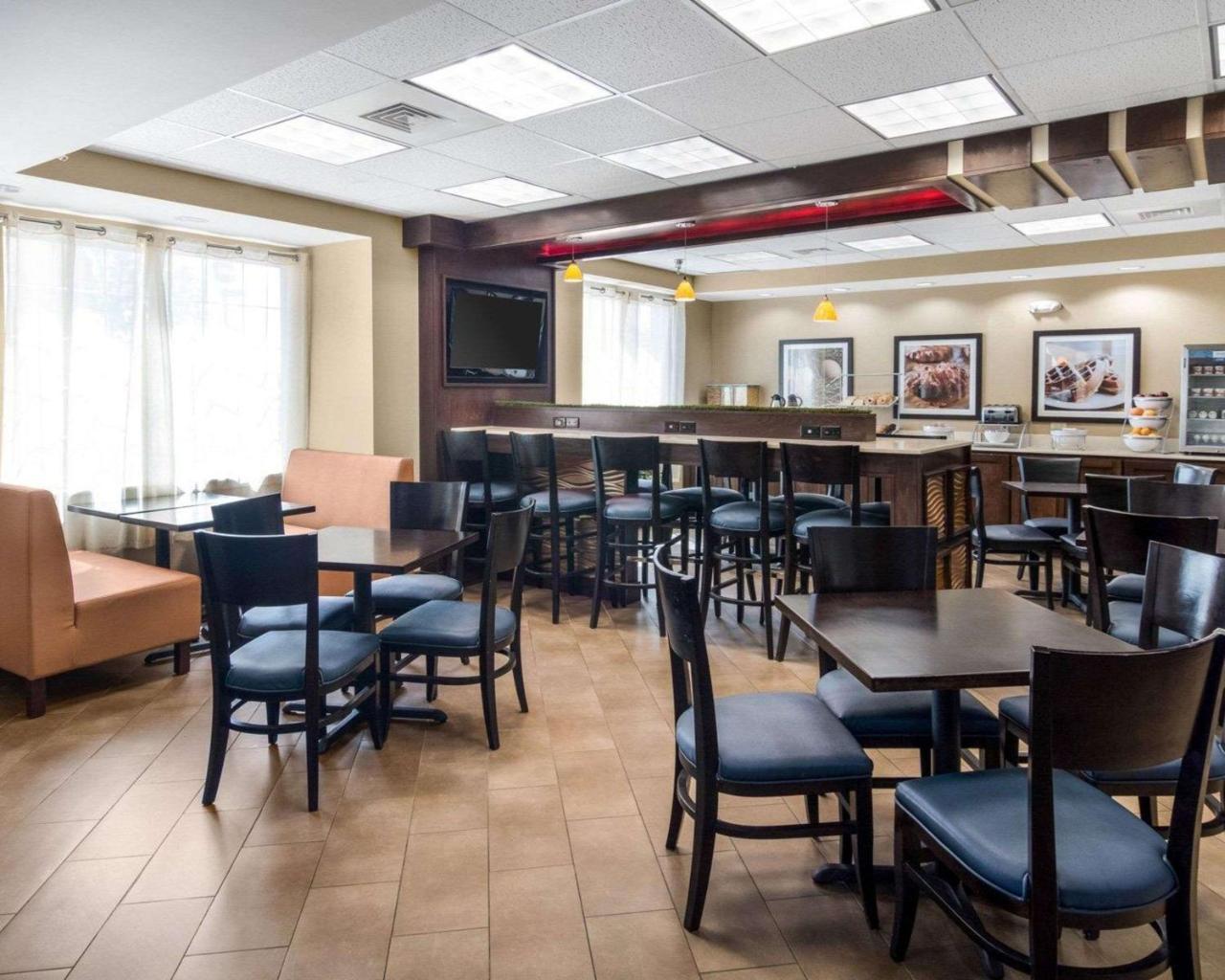 אודסה Comfort Suites מראה חיצוני תמונה